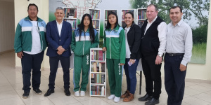 Representantes del CIYS en el lanzamiento del proyecto "Un Pacto con la Lectura"