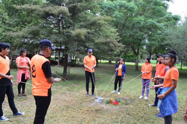 Campamento del Colegio Indígena Yalve Sanga