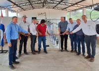 Inauguración del nuevo tambo en el centro de capacitación agrícola "La Huerta"