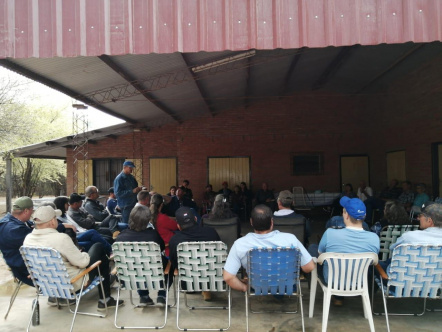 Asesores se reúnen en la comunidad Ebetogué
