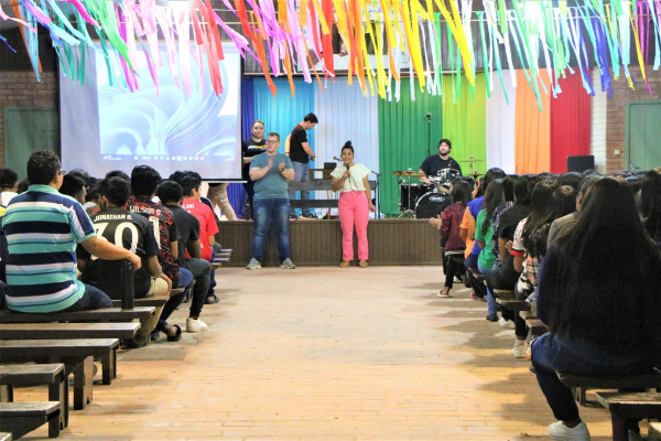 Campamento de Estudiantes en el Colegio Indígena Yalve Sanga